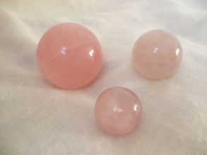 4-pinks-ball-large.jpg